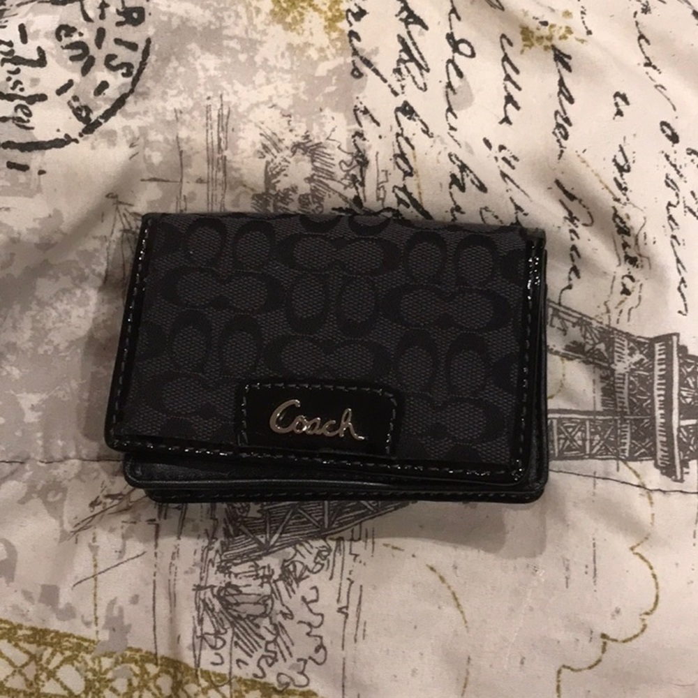 Small Coach card and cash wallet